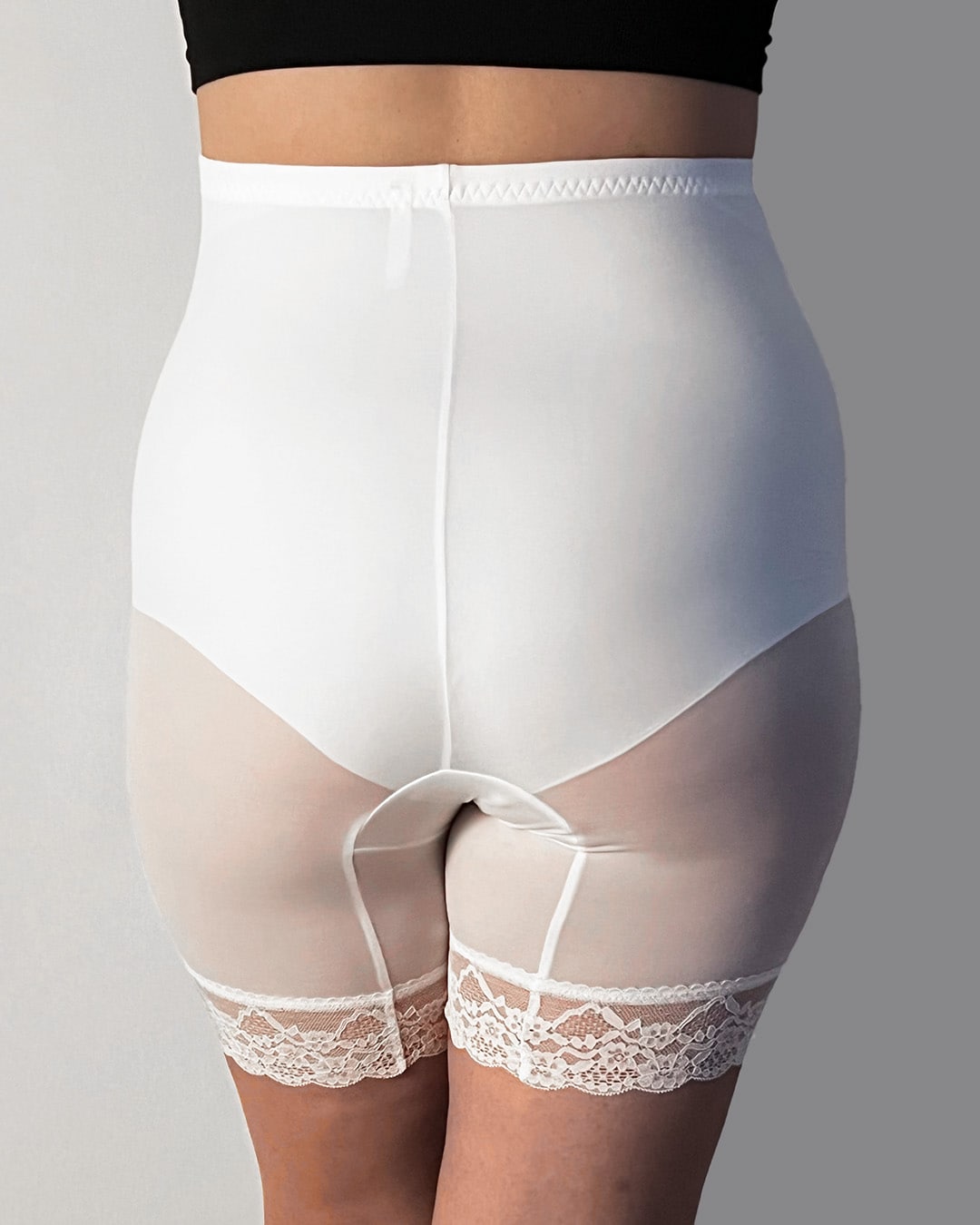 Happy thighs – med hög midja och spetskant